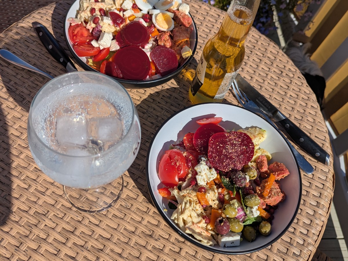 A Simple Salad on the Decking – The Taste of a Summer&nbsp;Evening